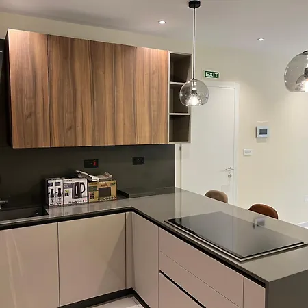 Lägenhet Promenade 3-bedroom, Steps From Ferry To Valletta By Malta Weekend