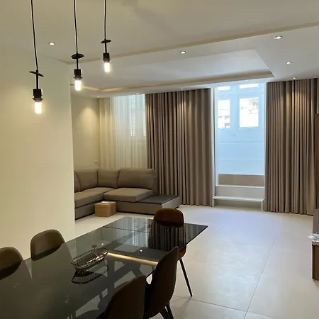 아파트 Promenade 3-bedroom, Steps From Ferry To Valletta By Malta Weekend *