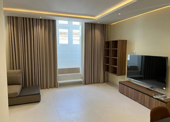 Promenade 3-bedroom, Steps From Ferry To Valletta By Malta Weekend Apartment *